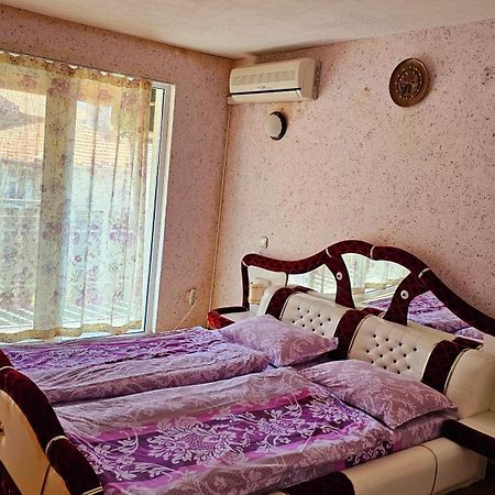 Хоризонт Apartment Nesebar Luaran gambar